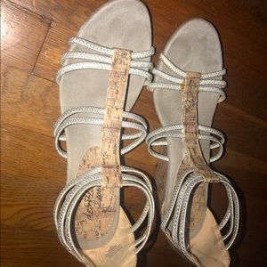 Sandals with a small heel